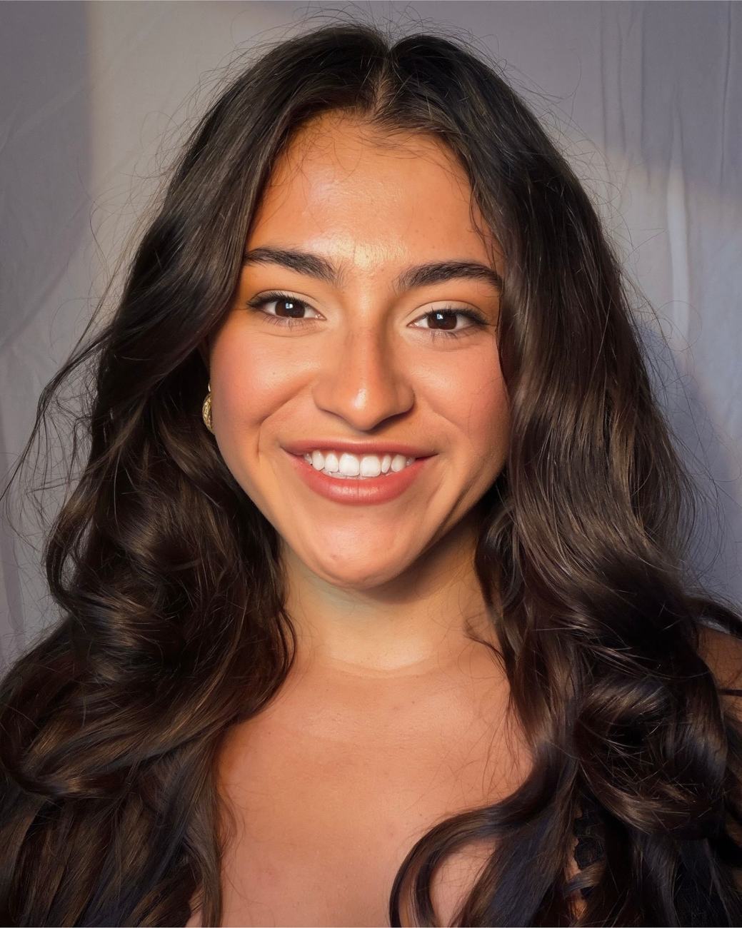 Headshot of Anne Arellano.